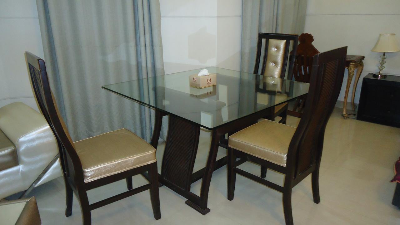 Midway Hotel & Restaurant Sadiqabad Exteriör bild
